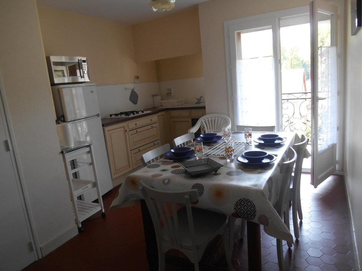 Appartement Vallee De Luchon Salles-et-Pratviel Bagian luar foto